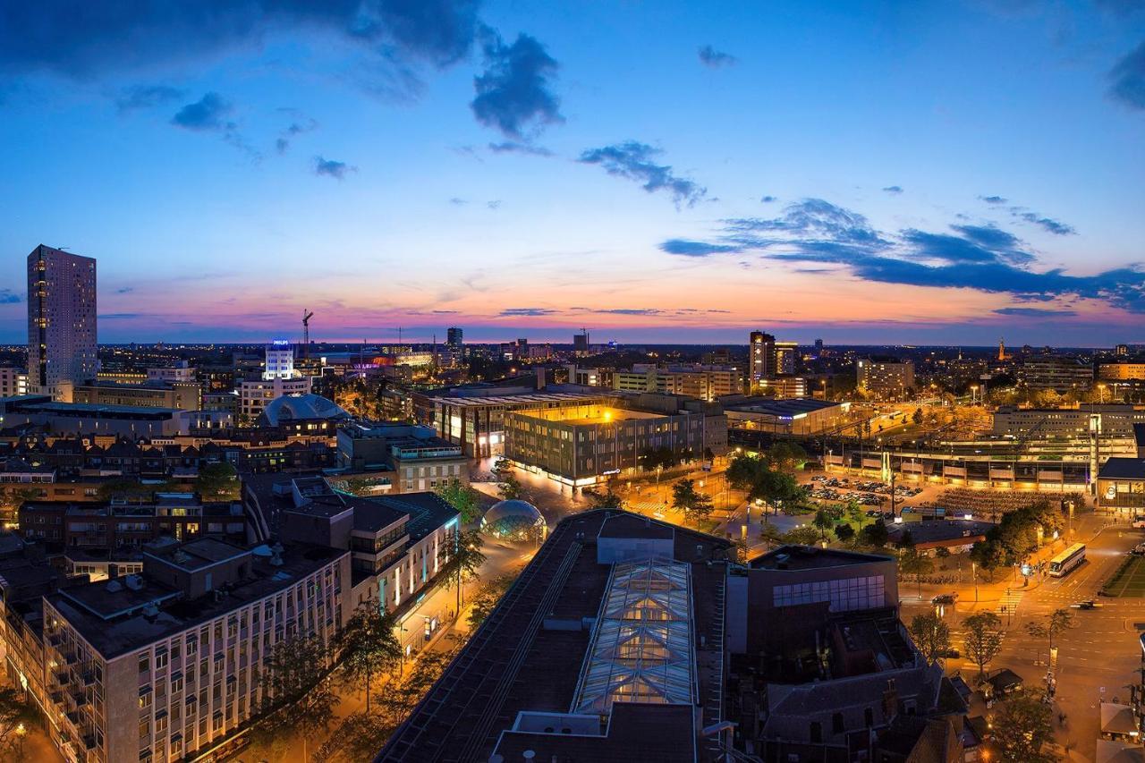 Sunny 45m2 Penthouse With Balcony And Terrace - R65c Eindhoven
